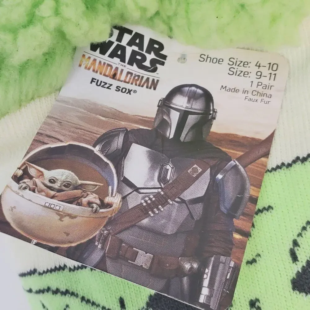 Star Wars Mandalorian The Child Fuzz Socks